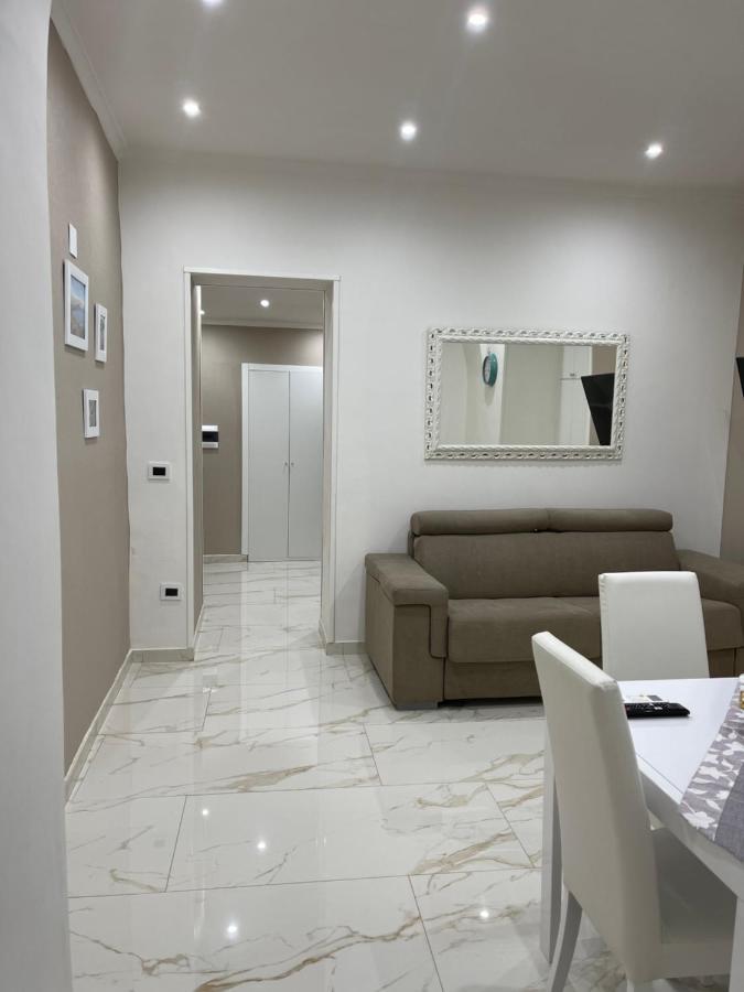 Partenope&Ulisse House Napoli Екстериор снимка
